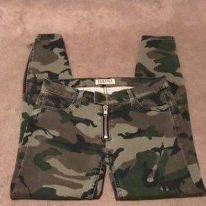 Textile Elizabeth and cooper 27 camo jeans